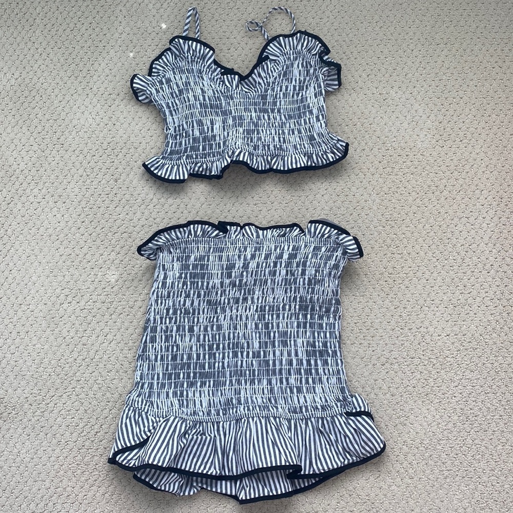 Lovers + Friends Matching Set